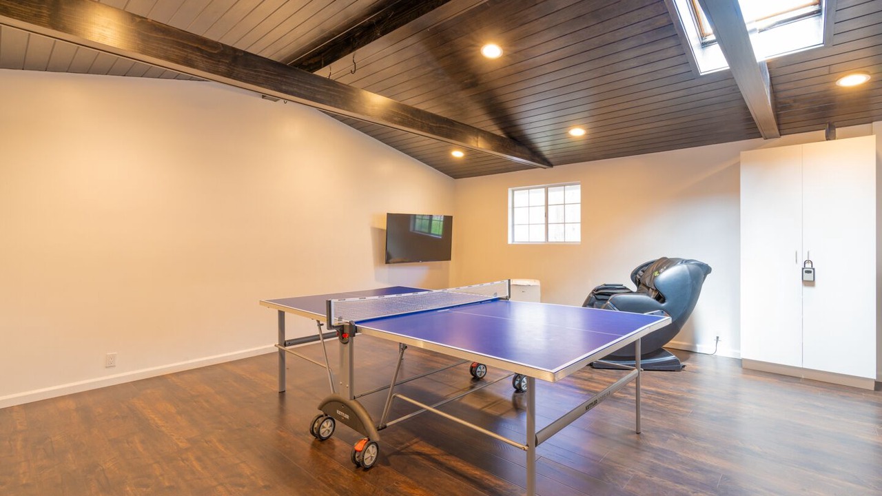 Photo of Bedroom in Western Malibu