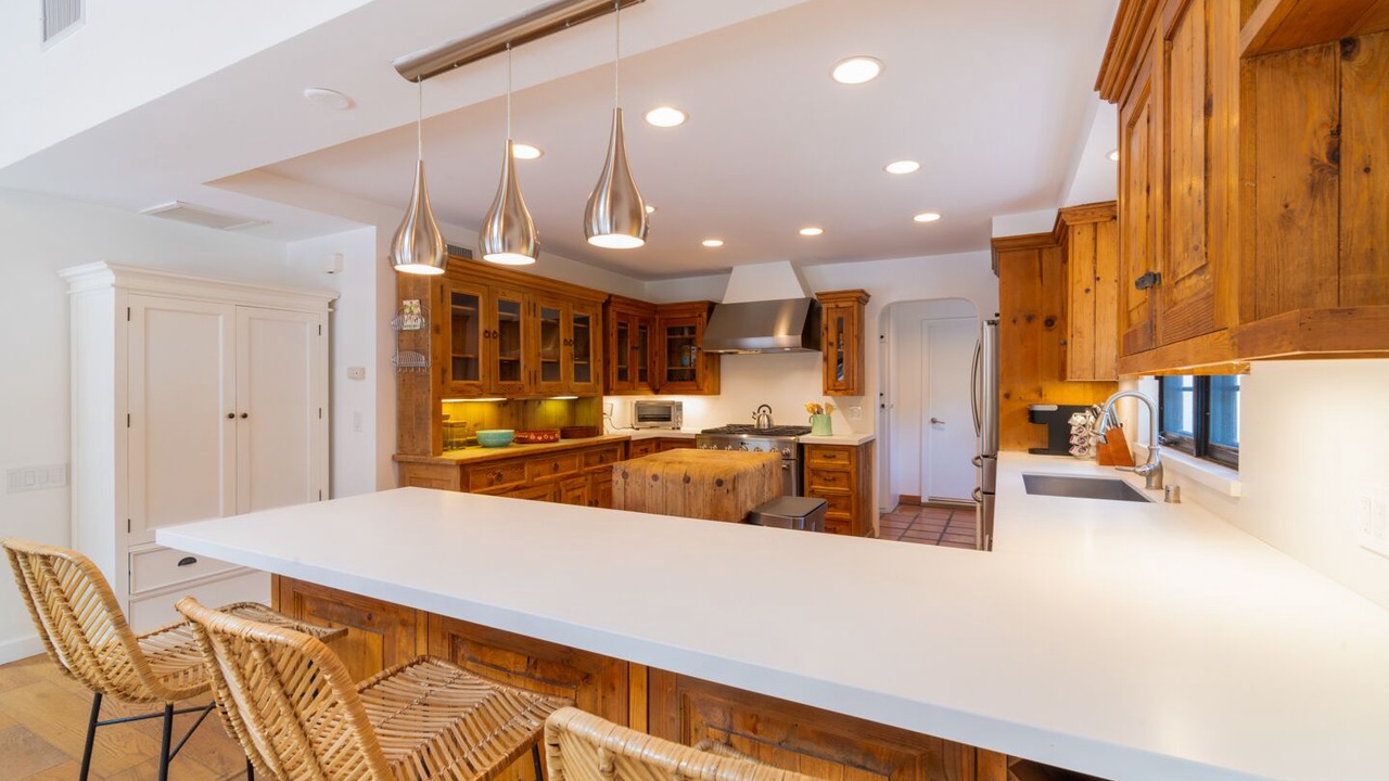 Photo of Kitchen in Western Malibu