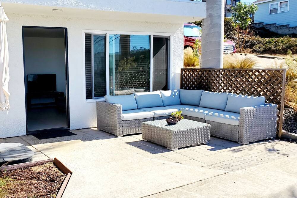 Photo of Patio Balcony in Cardiff-by-the-Sea