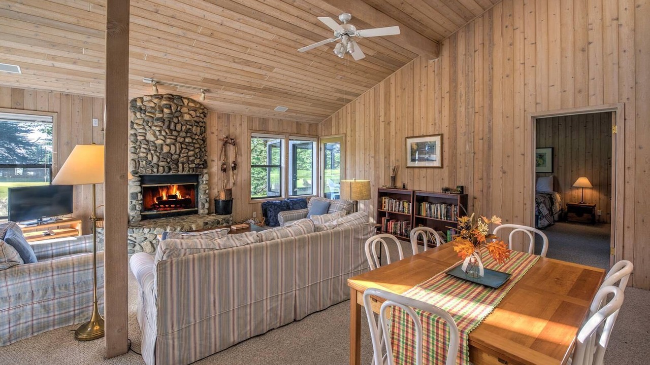 Photo of Livingroom in Sea Ranch