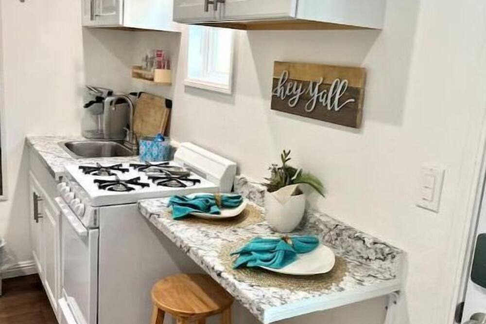 Photo of Kitchen in Castaic