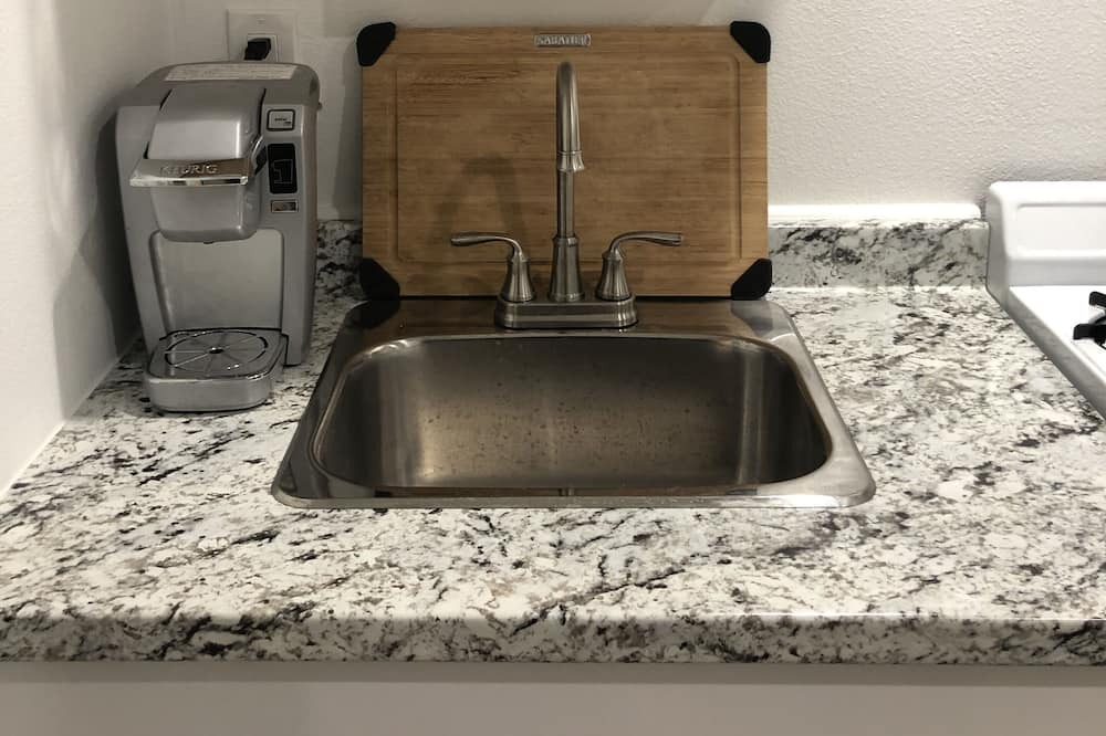 Photo of Kitchen in Castaic