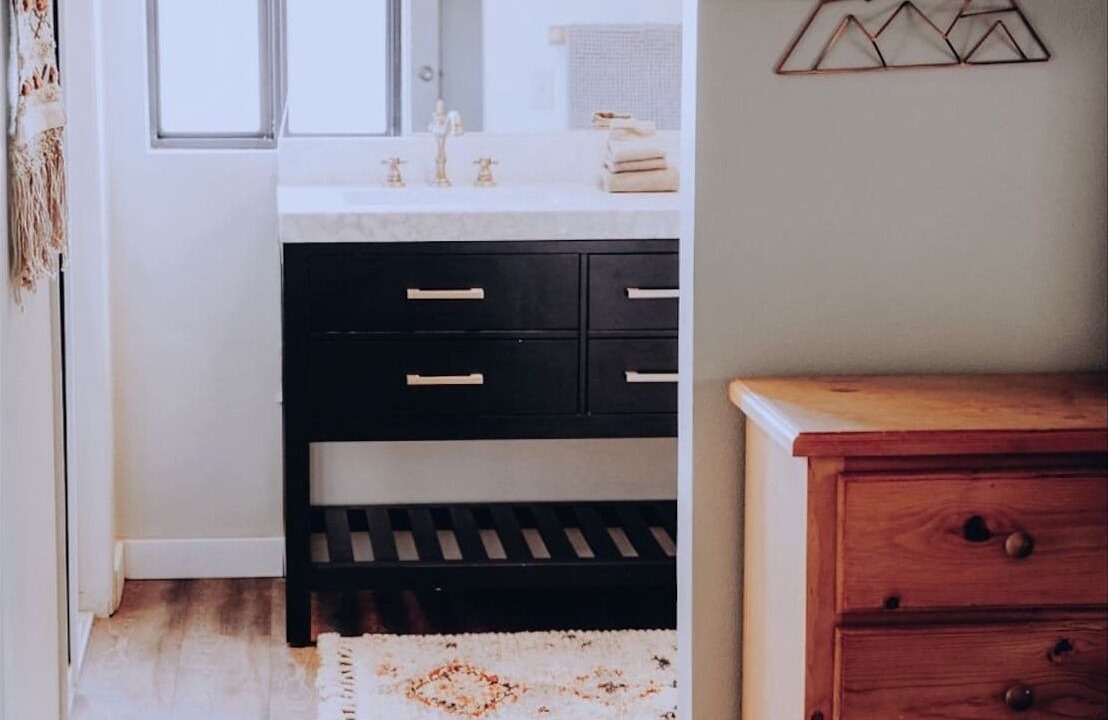 Photo of Bathroom in Upper Moonridge