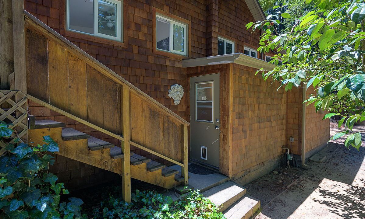 Photo of Outdoor in Redwood City
