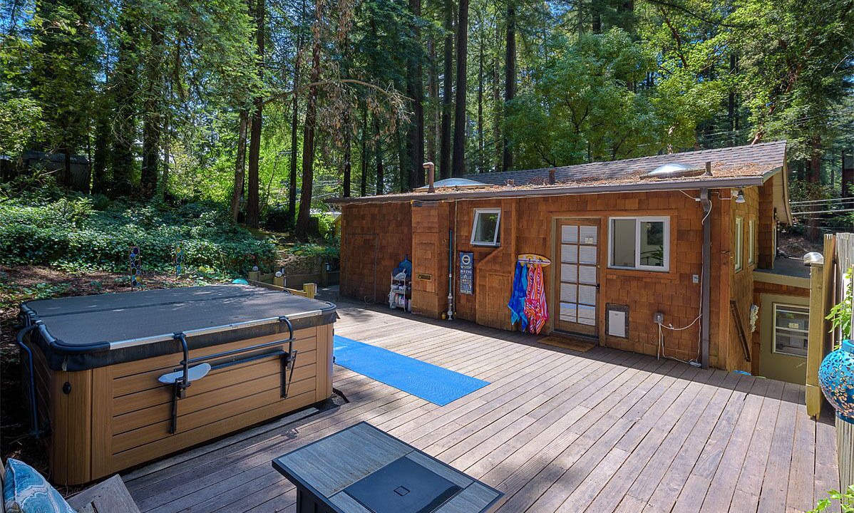 Photo of Outdoor in Redwood City
