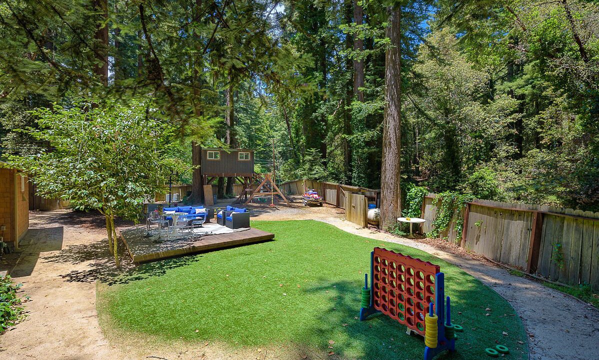 Photo of Outdoor in Redwood City