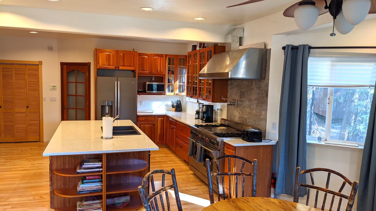 Photo of Kitchen in Avery
