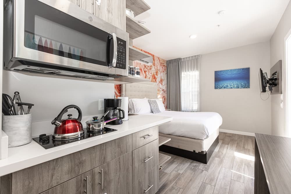 Photo of Bedroom in Mission Hills