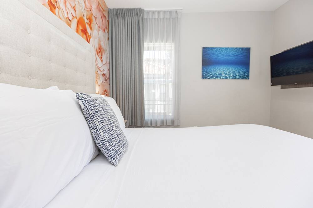 Photo of Bedroom in Mission Hills