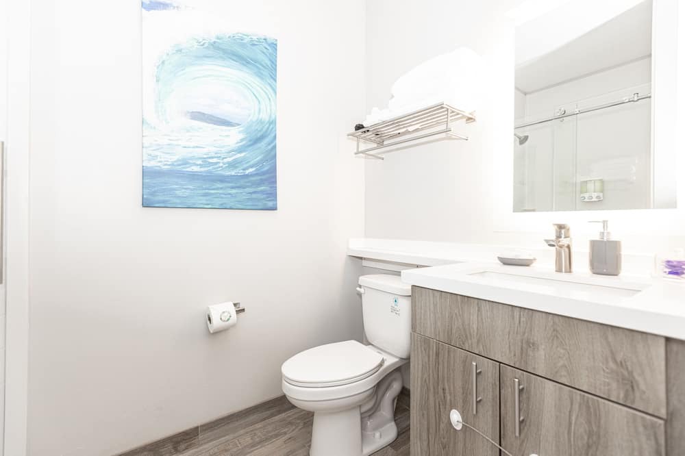 Photo of Bathroom in Mission Hills
