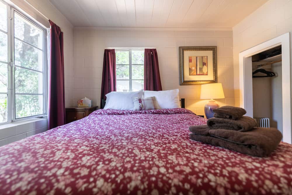 Photo of Bedroom in Coloma