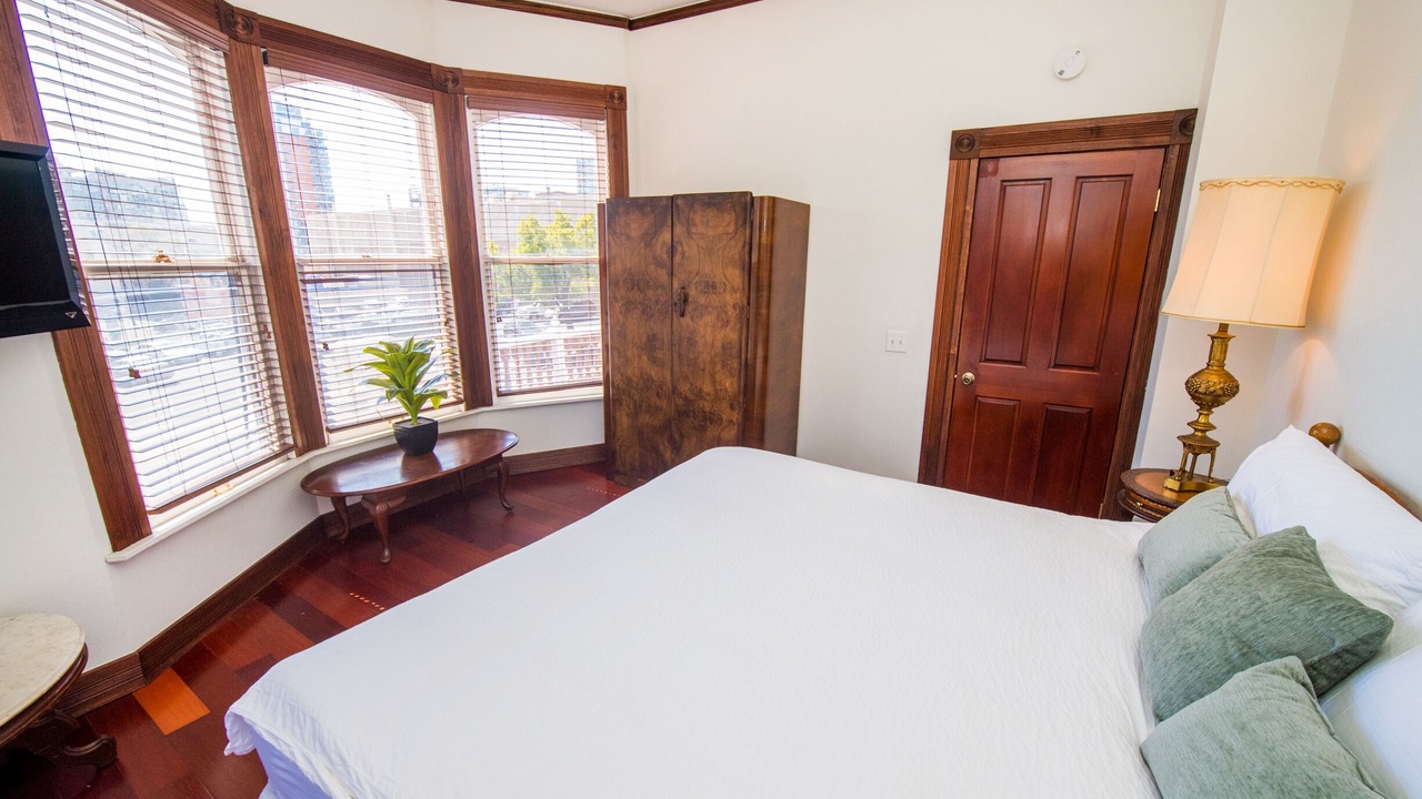 Photo of Bedroom in Cortez Hill