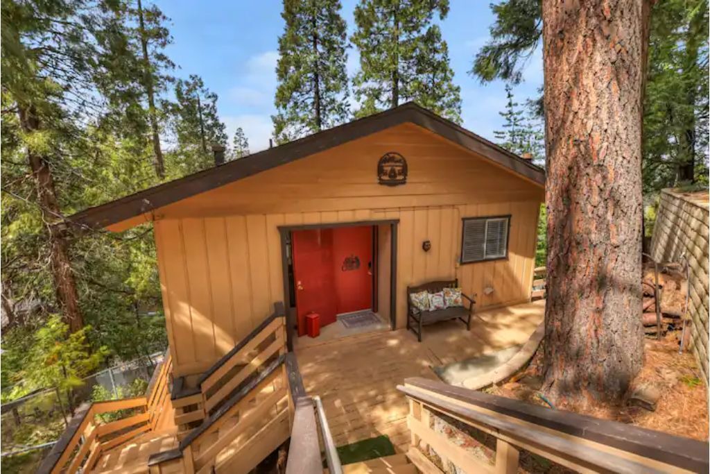 Photo of Outdoor in Crestline