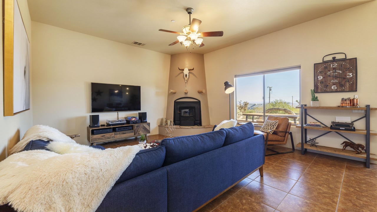 Photo of Livingroom in Joshua Tree