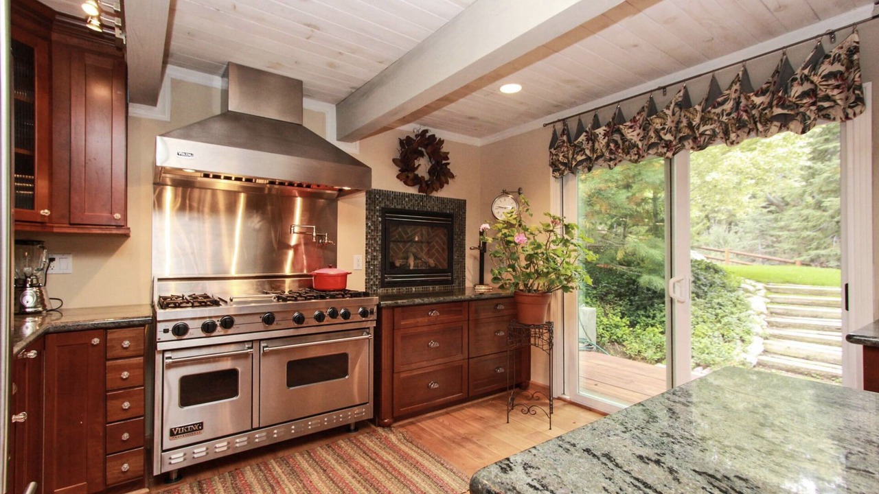 Photo of Kitchen in Moonridge