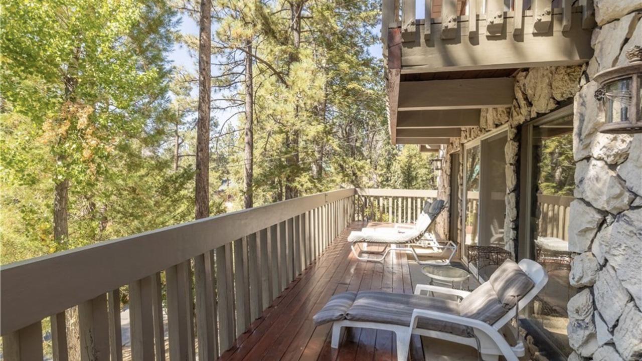 Photo of Outdoor in Moonridge