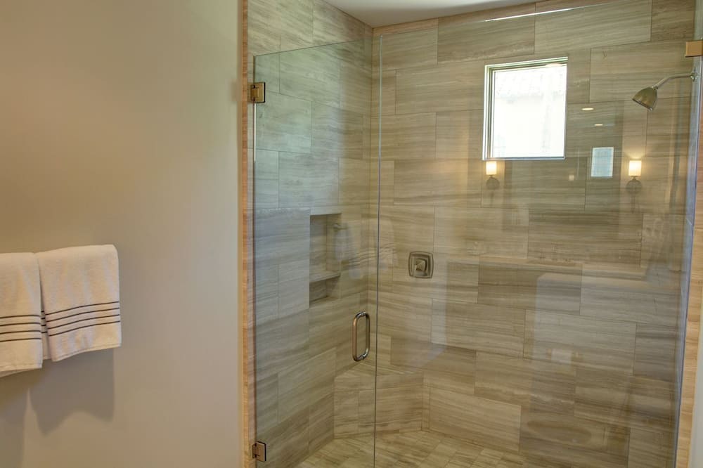Photo of Bathroom in Indio