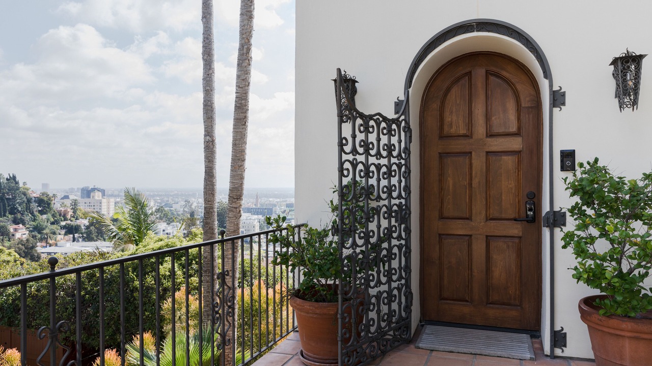 Photo of Outdoor in Hollywood Hills