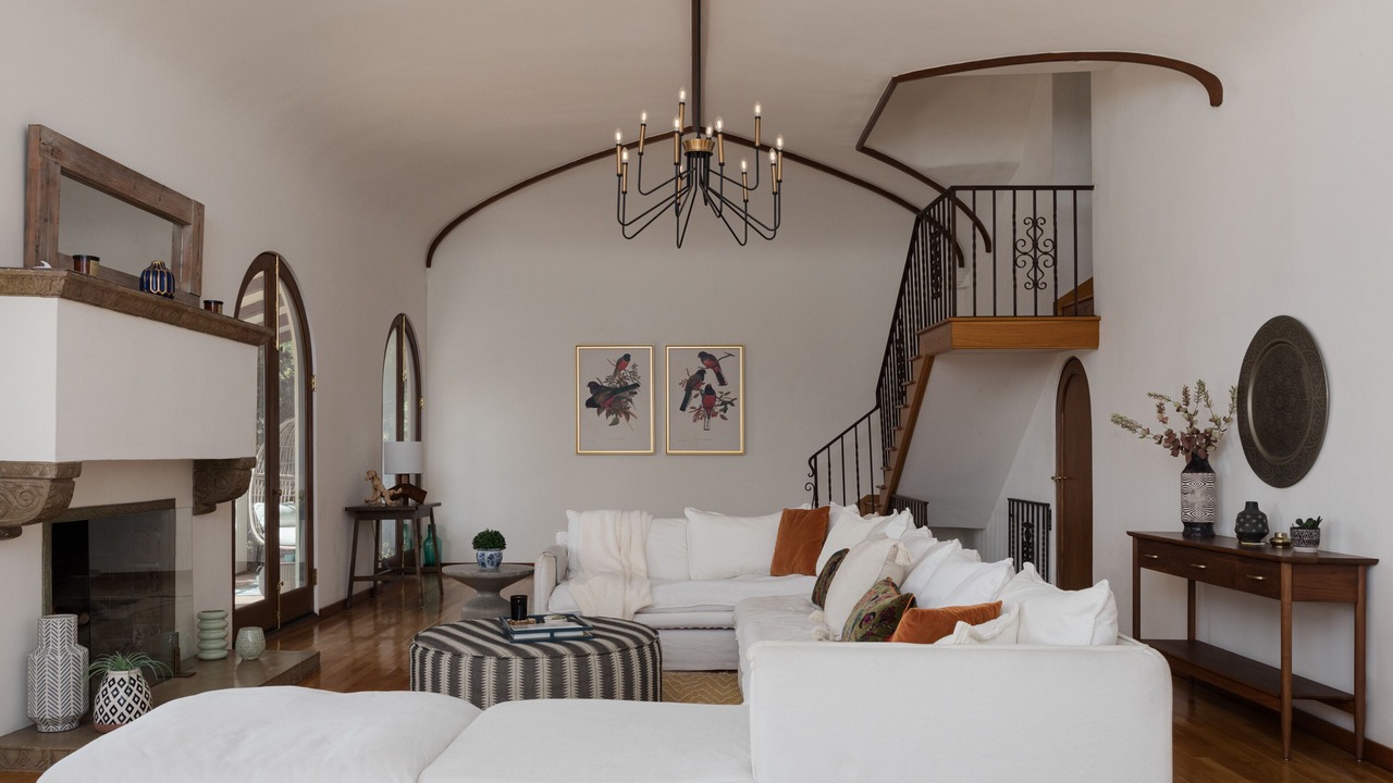 Photo of Livingroom in Hollywood Hills