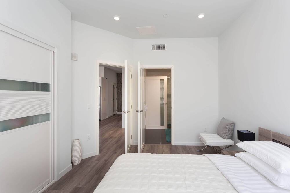 Photo of Bedroom in Downtown