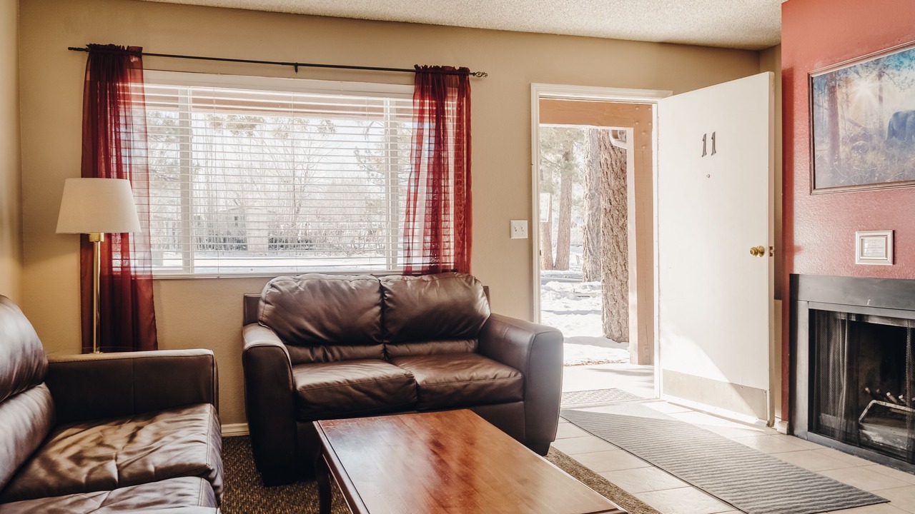Photo of Livingroom in Big Bear Lake