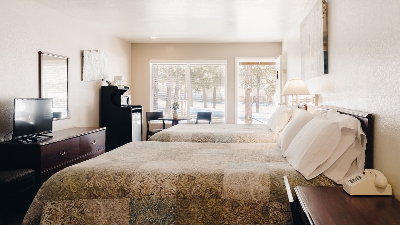 Photo of Bedroom in Big Bear Lake
