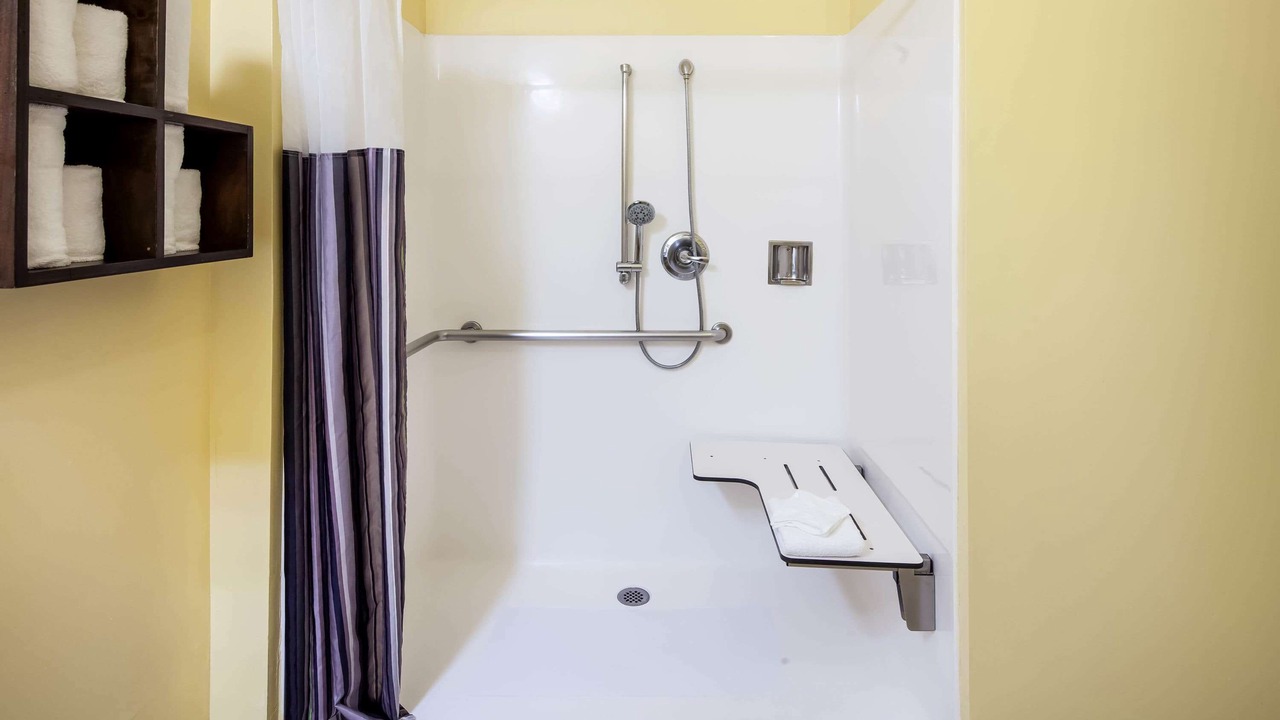 Photo of Bathroom in Inglewood