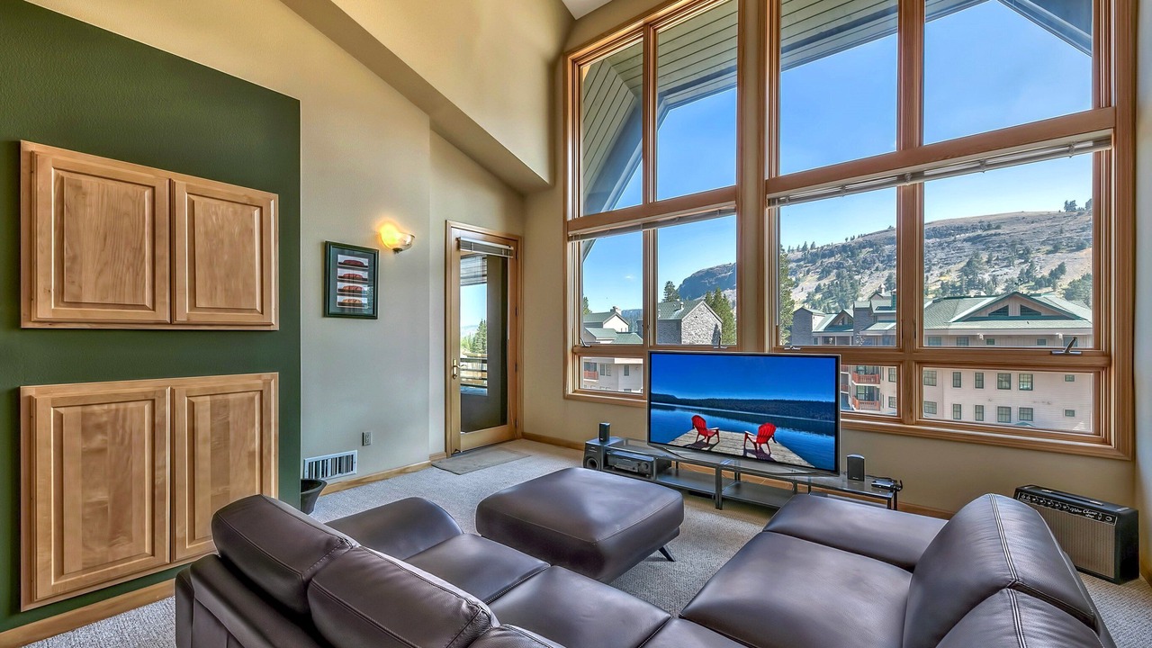 Photo of Bedroom in Kirkwood