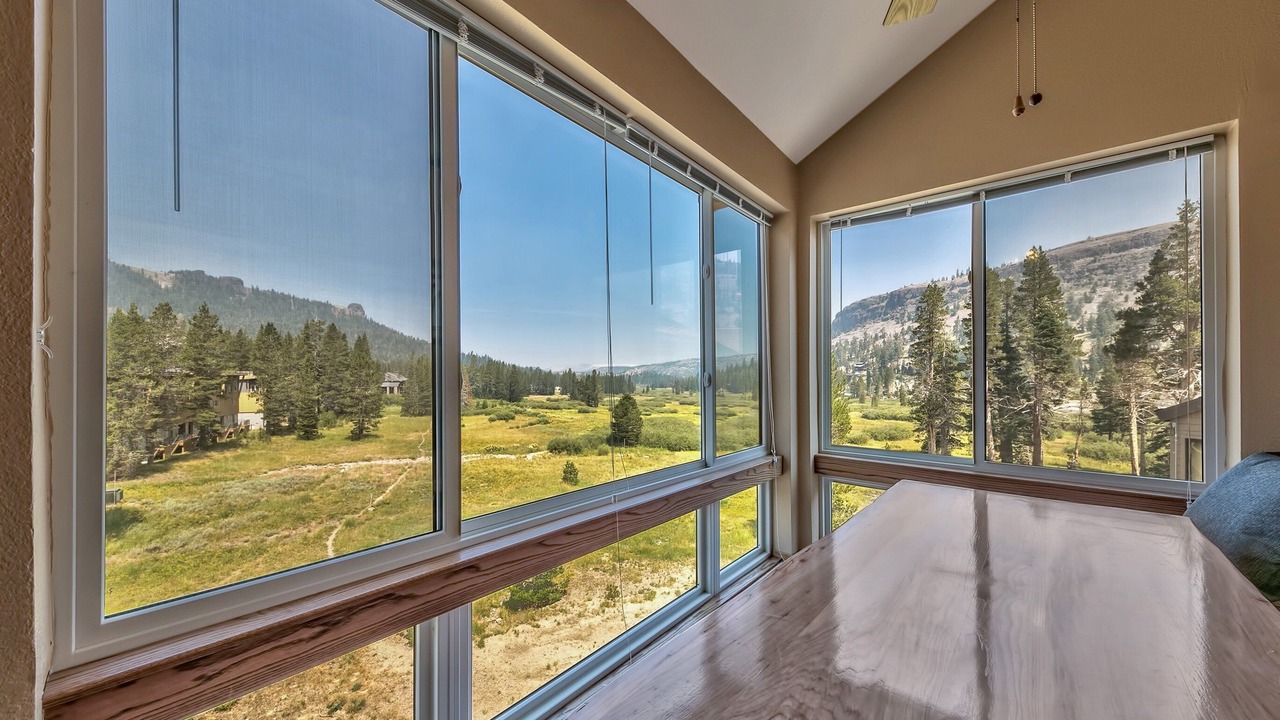 Photo of Bedroom in Kirkwood
