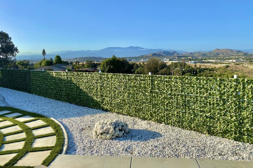 Photo of Outdoor in Corona