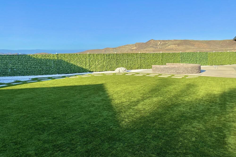Photo of Outdoor in Corona