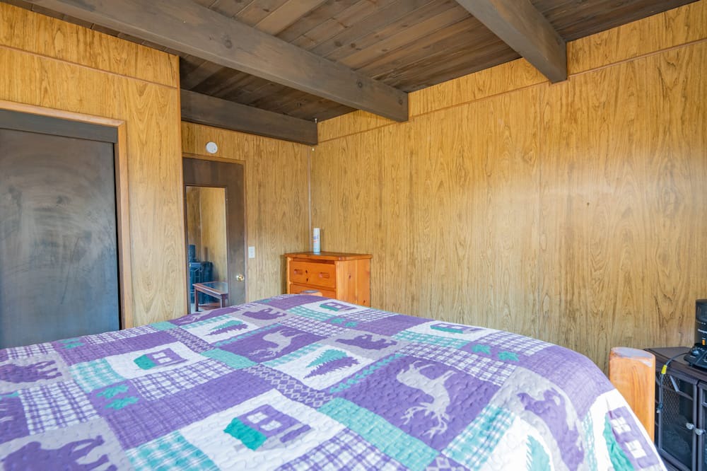 Photo of Bedroom in Whispering Forest