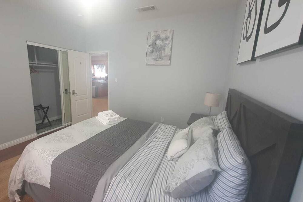 Photo of Bedroom in Riverside