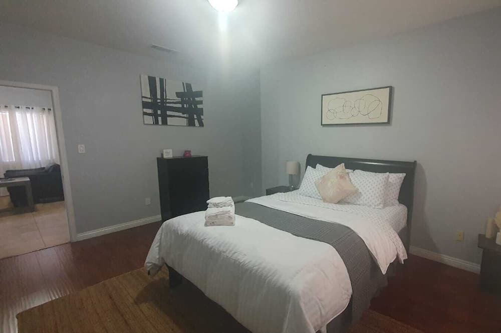 Photo of Bedroom in Riverside