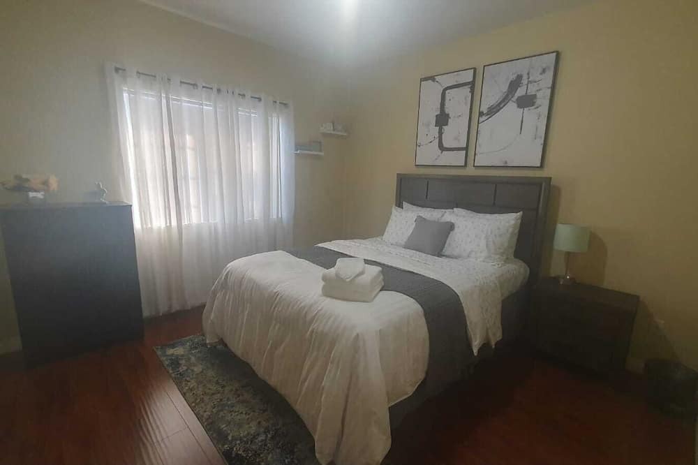 Photo of Bedroom in Riverside