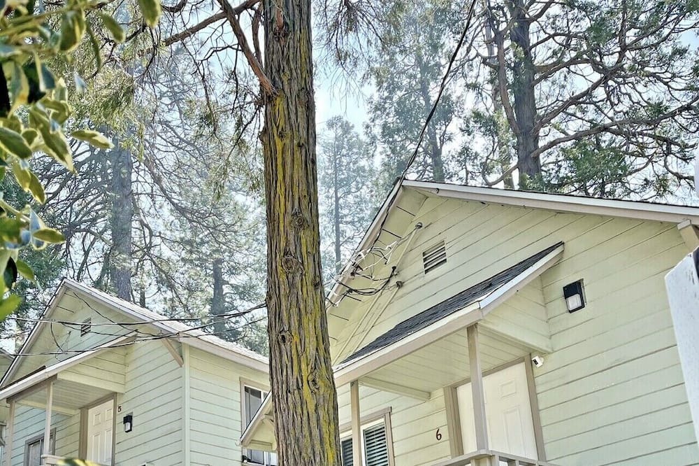 Photo of Outdoor in Crestline