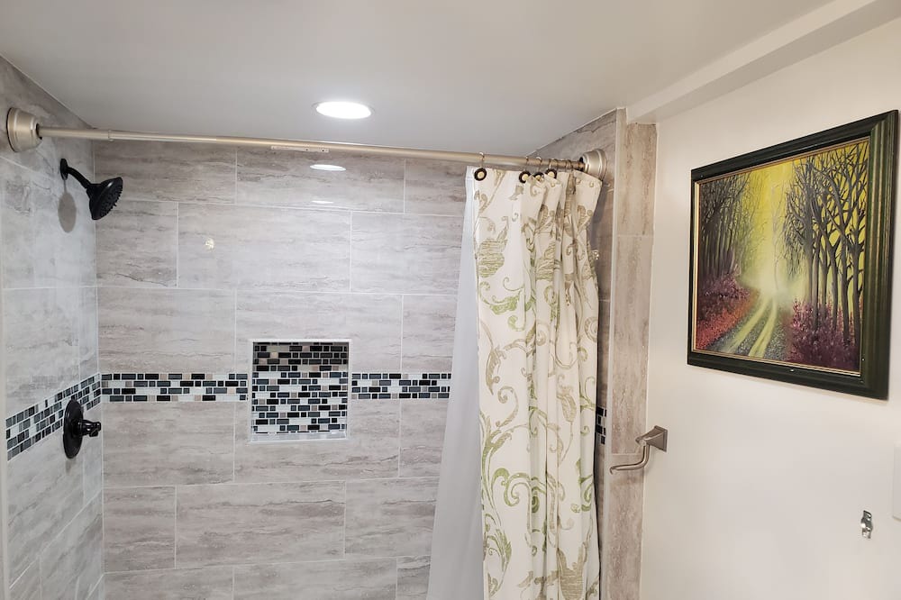 Photo of Bathroom in Lake Wohlford