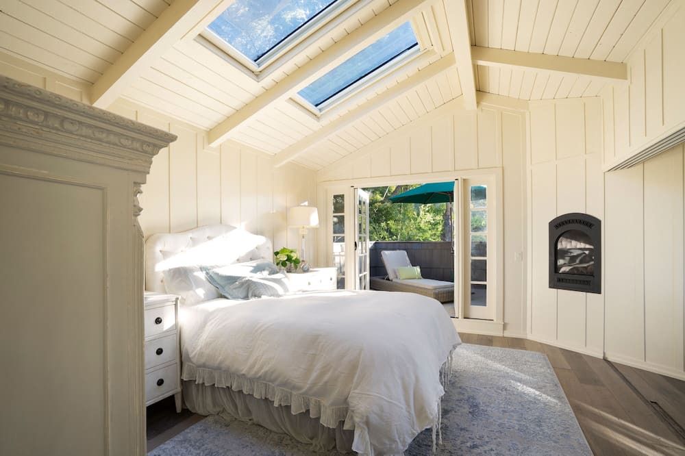 Photo of Livingroom in Southeast Carmel
