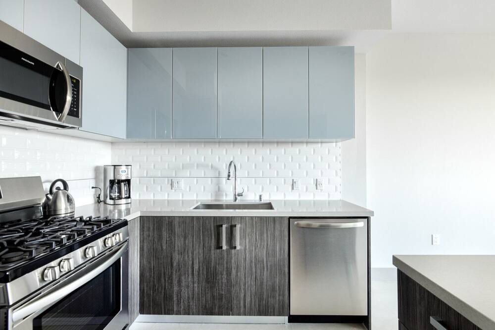 Photo of Kitchen in Mid-Wilshire