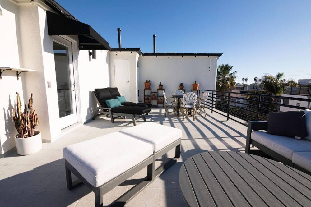 Photo of Patio Balcony in Marina Peninsula