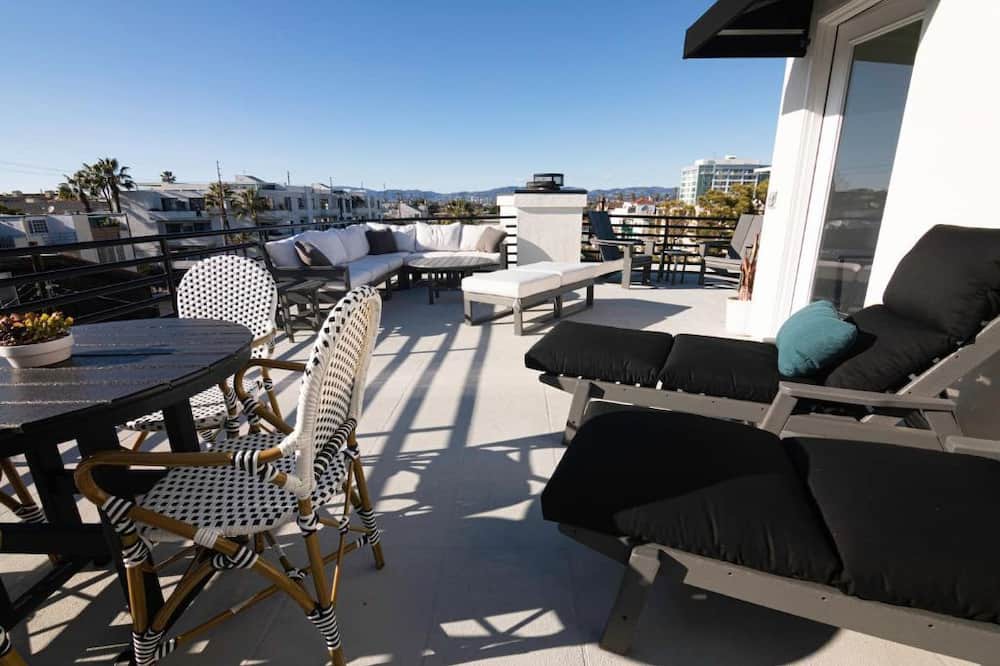 Photo of Patio Balcony in Marina Peninsula