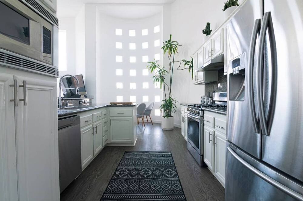 Photo of Kitchen in Marina Peninsula