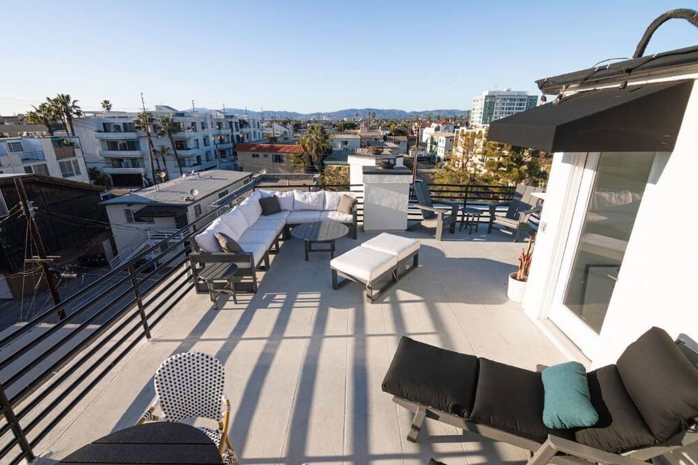 Photo of Patio Balcony in Marina Peninsula