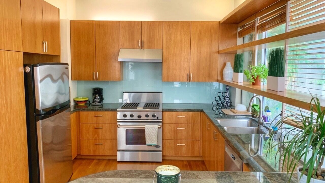 Photo of Kitchen in Marina Peninsula