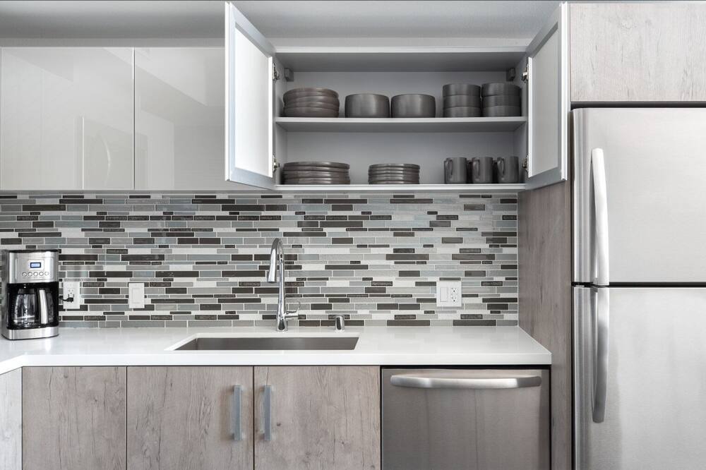Photo of Kitchen in Mid-Wilshire