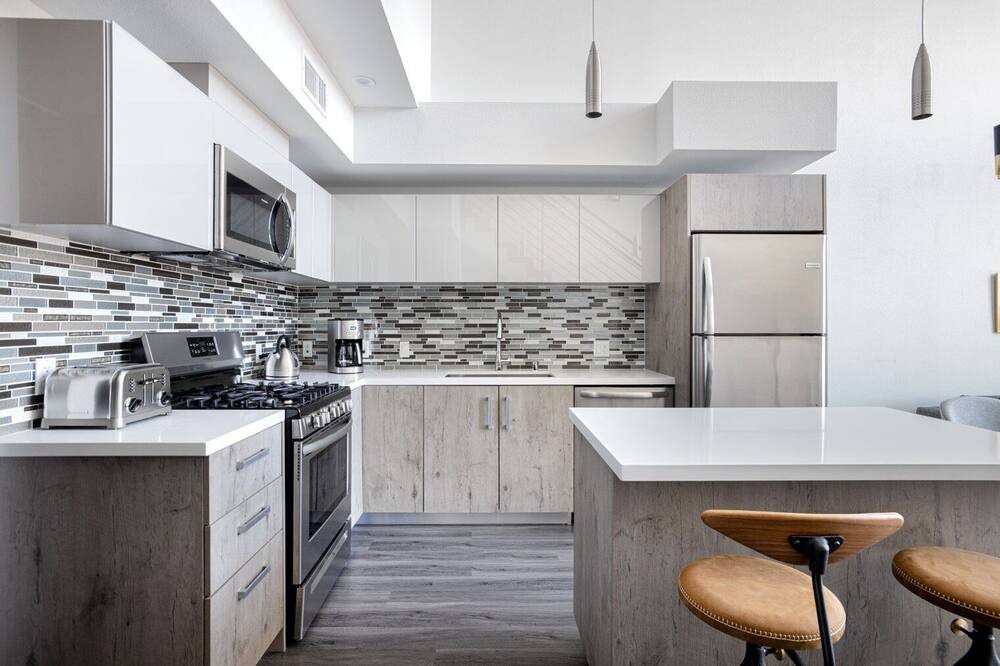 Photo of Kitchen in Mid-Wilshire