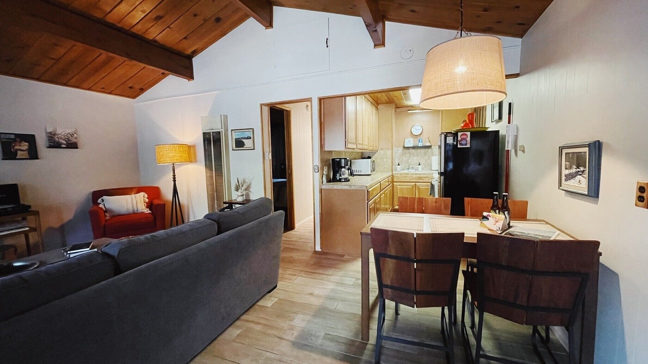 Photo of Livingroom in Big Bear City
