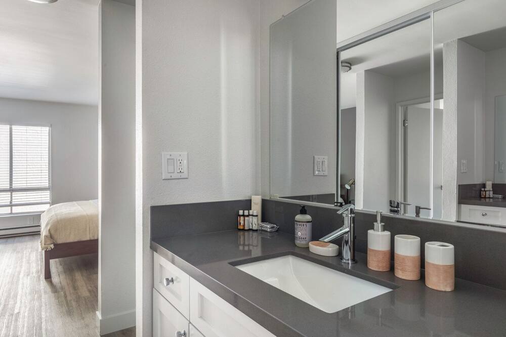Photo of Bedroom in Rampart Village