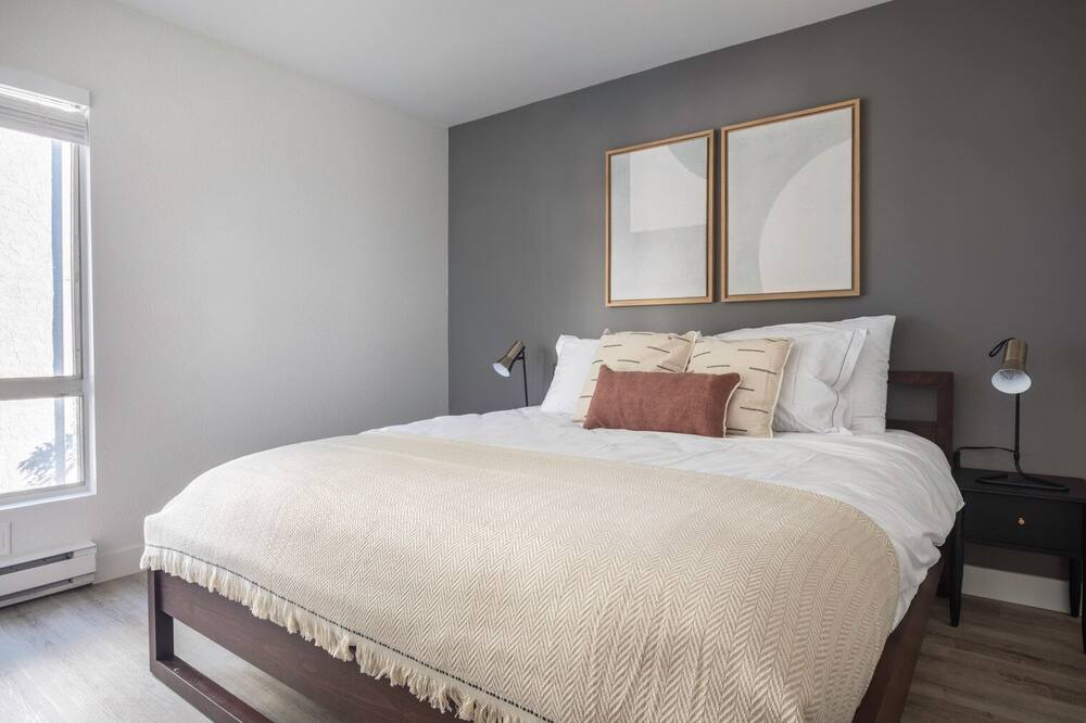 Photo of Bedroom in Rampart Village