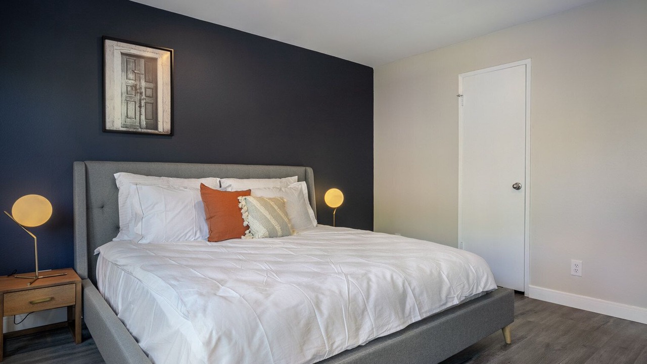Photo of Bedroom in Marina Peninsula